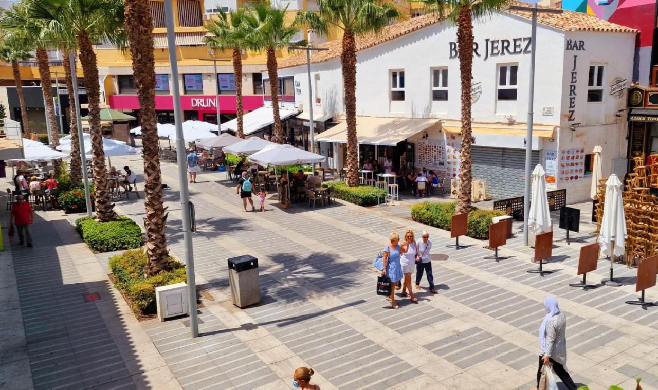 Precioso Apartamento En El Centro De Torremolinos Zewnętrze zdjęcie